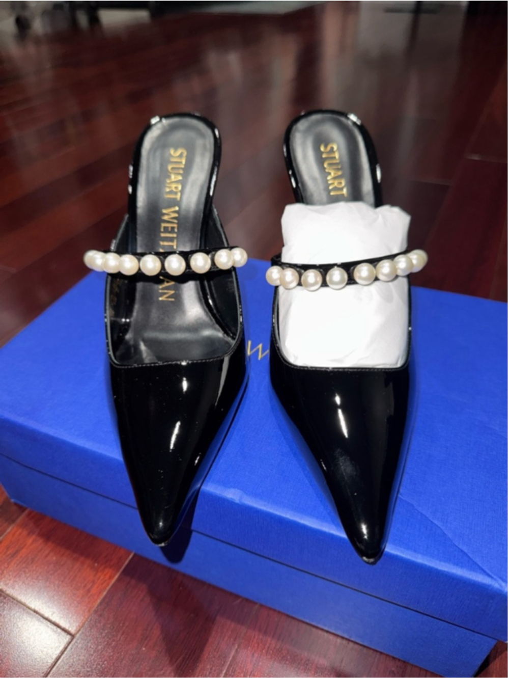 NIB-Stuart Weitzman Black Patent Pearl-Embellished Pointed Mules